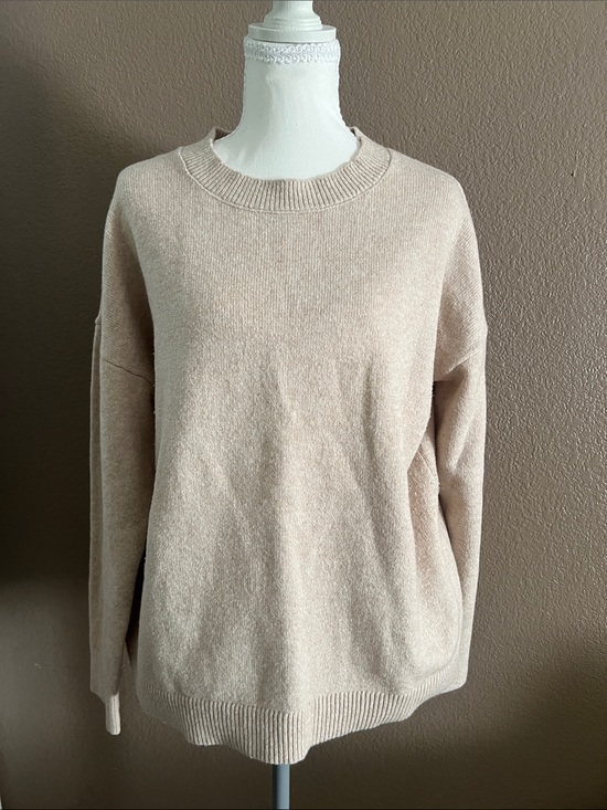 LOFT Sweaters - LOFT Neutral Scoop Neck Pullover Sweater